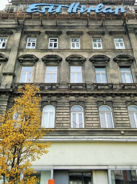 Fájl:Baross tér épületek10.jpg