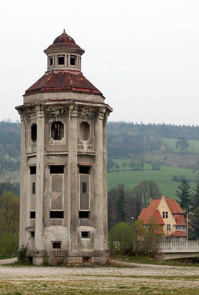 Fájl:BerndorfWasserturmZimmermannwerkeBaumann.jpg