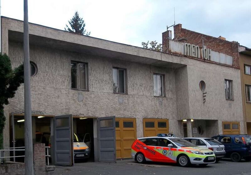 Fájl:Pécs, Petőfi utca, Mentőállomás.jpg
