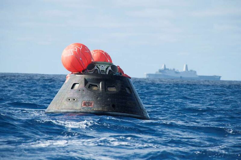 Fájl:EFT-1 Orion recovery.5.jpg