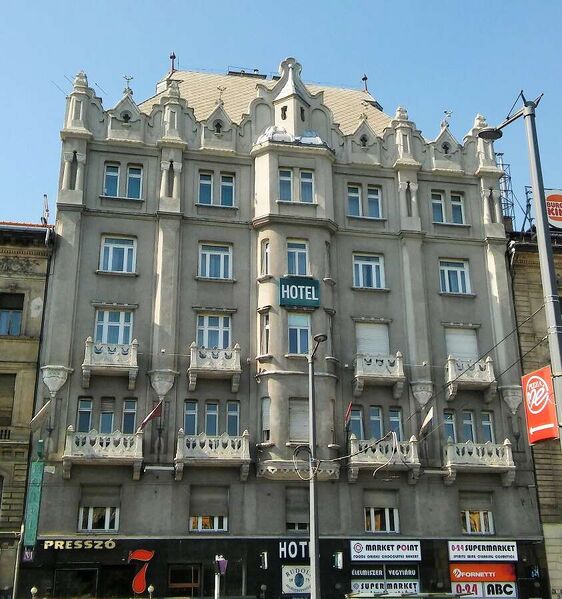 Fájl:Baross tér épület9.jpg